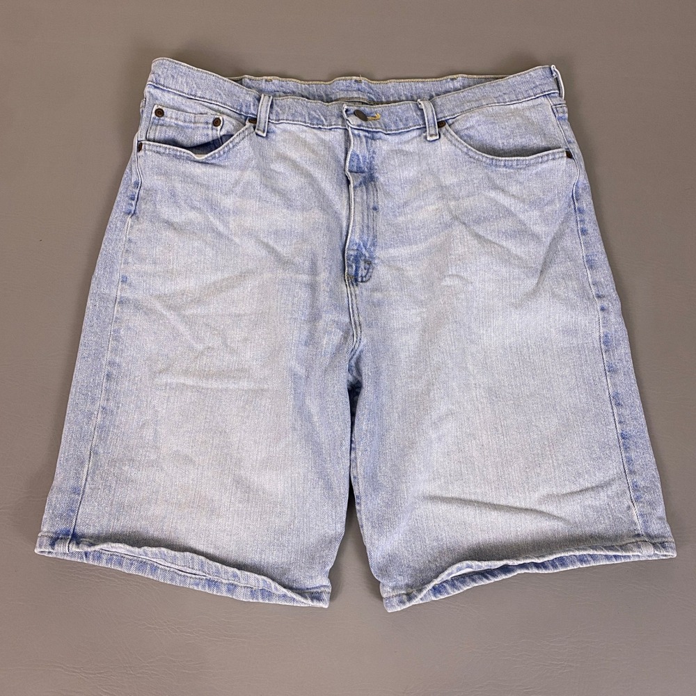 Wrangler Jean Shorts Men's Size 38 Relaxed Fit Light Wash Blue 606WFBI Denim